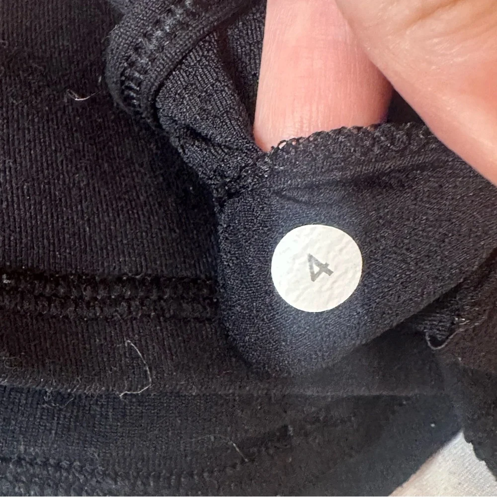 💜 Lululemon Athletica Black Cross Back Razor Tank (4)